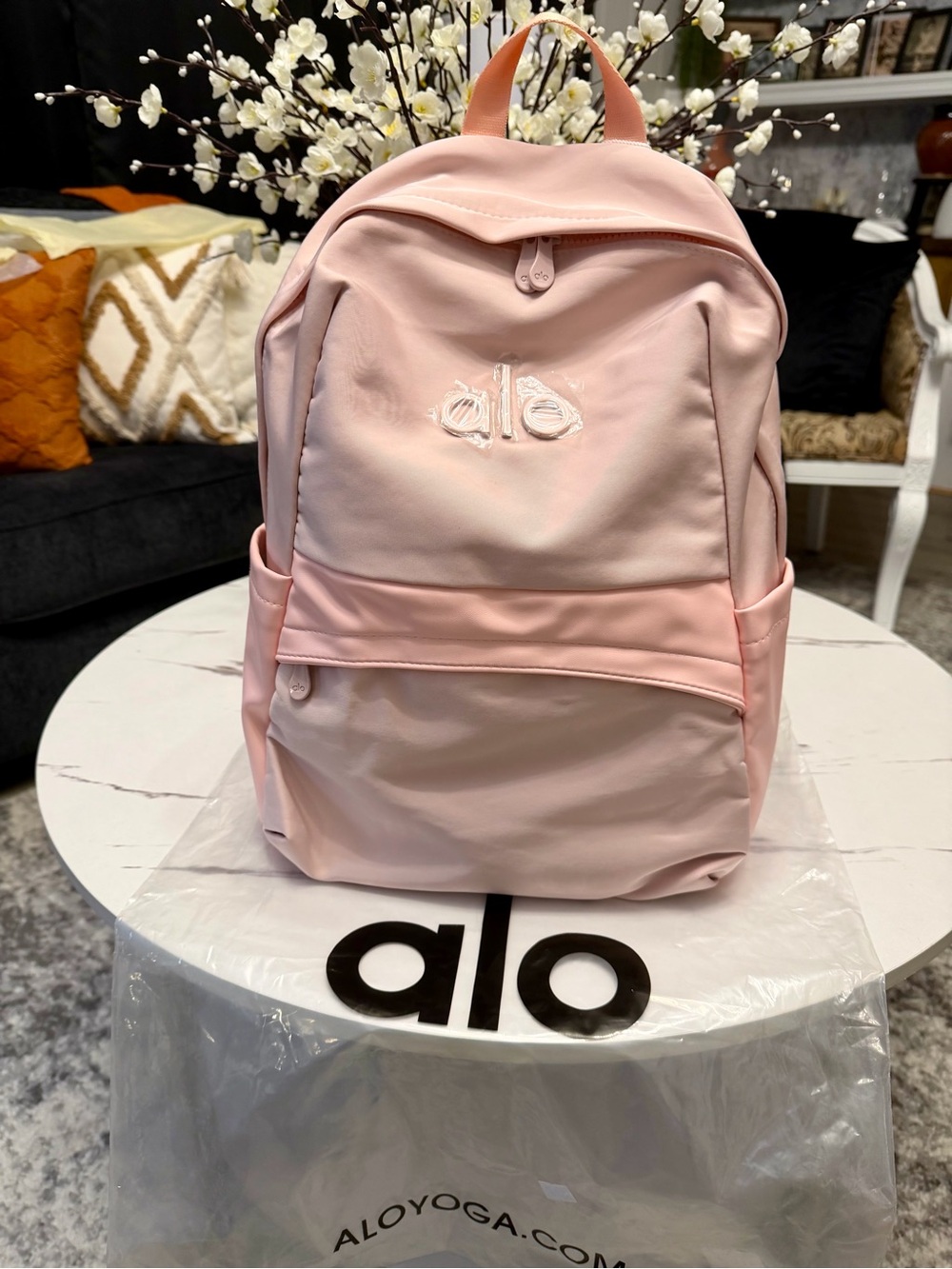 ALO Yoga Blush Pink Everyday Backpack - Picture 9 of 14